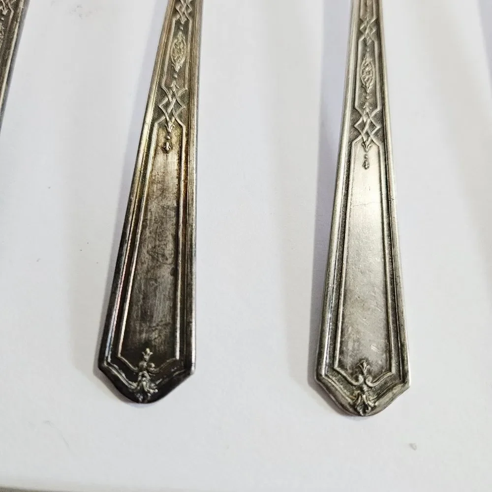Antique Tudor Plate Oneida Mary Stuart Silver Plate Flatware Set 6 Service 20 Pc